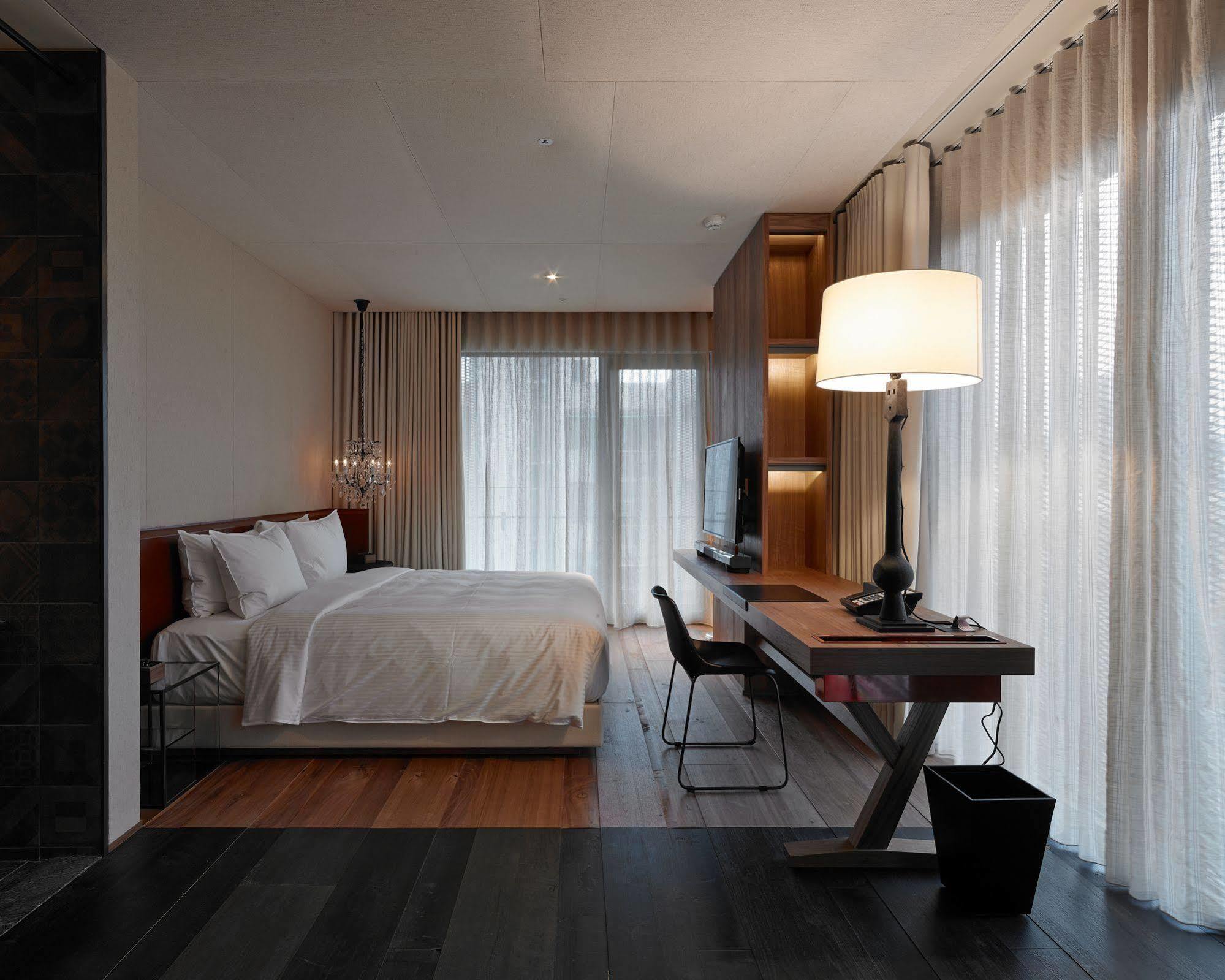 Hotel Proverbs Đài Bắc Ngoại thất bức ảnh